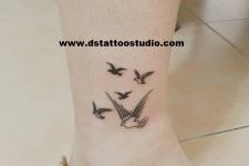 ayak bileği için dövme-kuş dövme