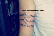 kol için yazı dövmesi,tarih dövmesi,küçük rakamlar, tattoo